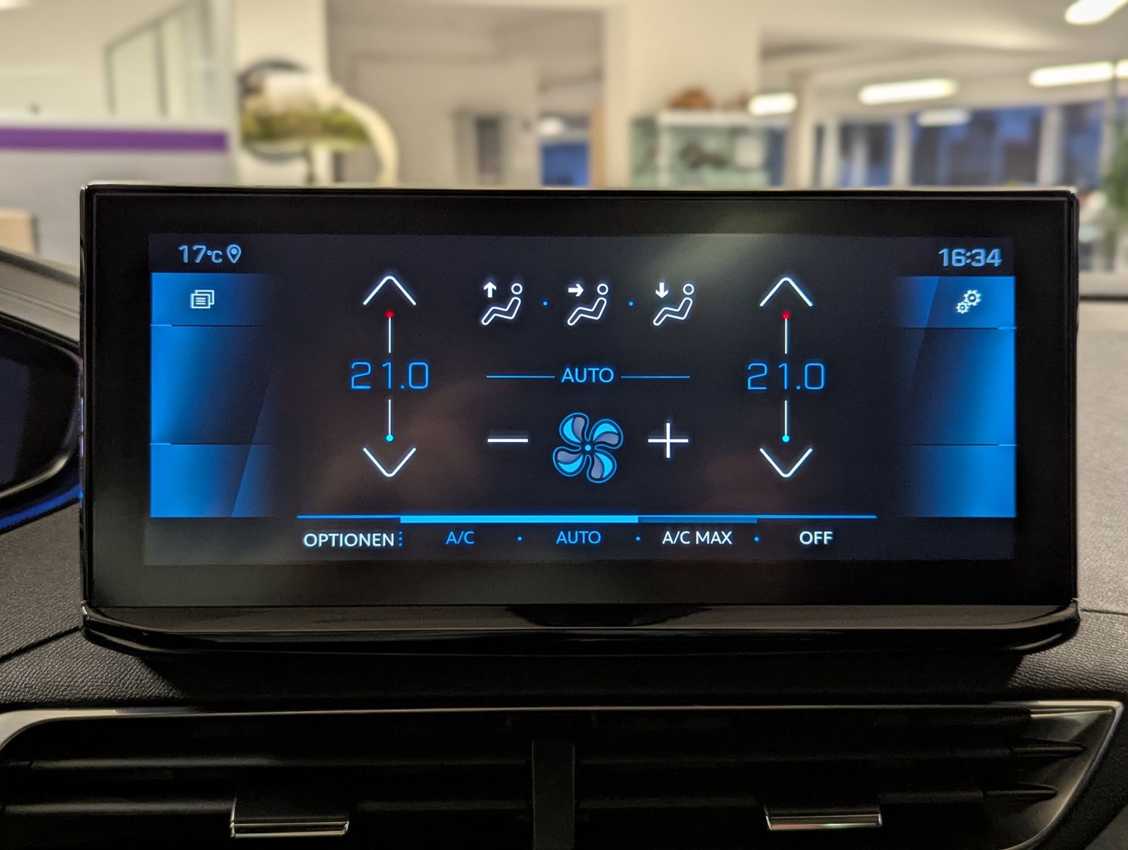 PEUGEOT 5008 GT Allure Pack Kamera LED Pano 7-Sitze AHK - Image 33