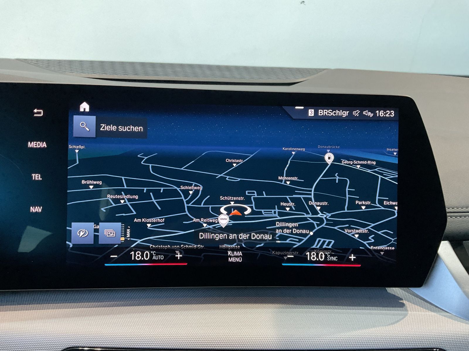 Fahrzeugeinzelansicht 9 Fahrzeugabbildung BMW 218i |Komfortzugang |AHK |Harman Kardon