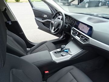 BMW 318 - 9