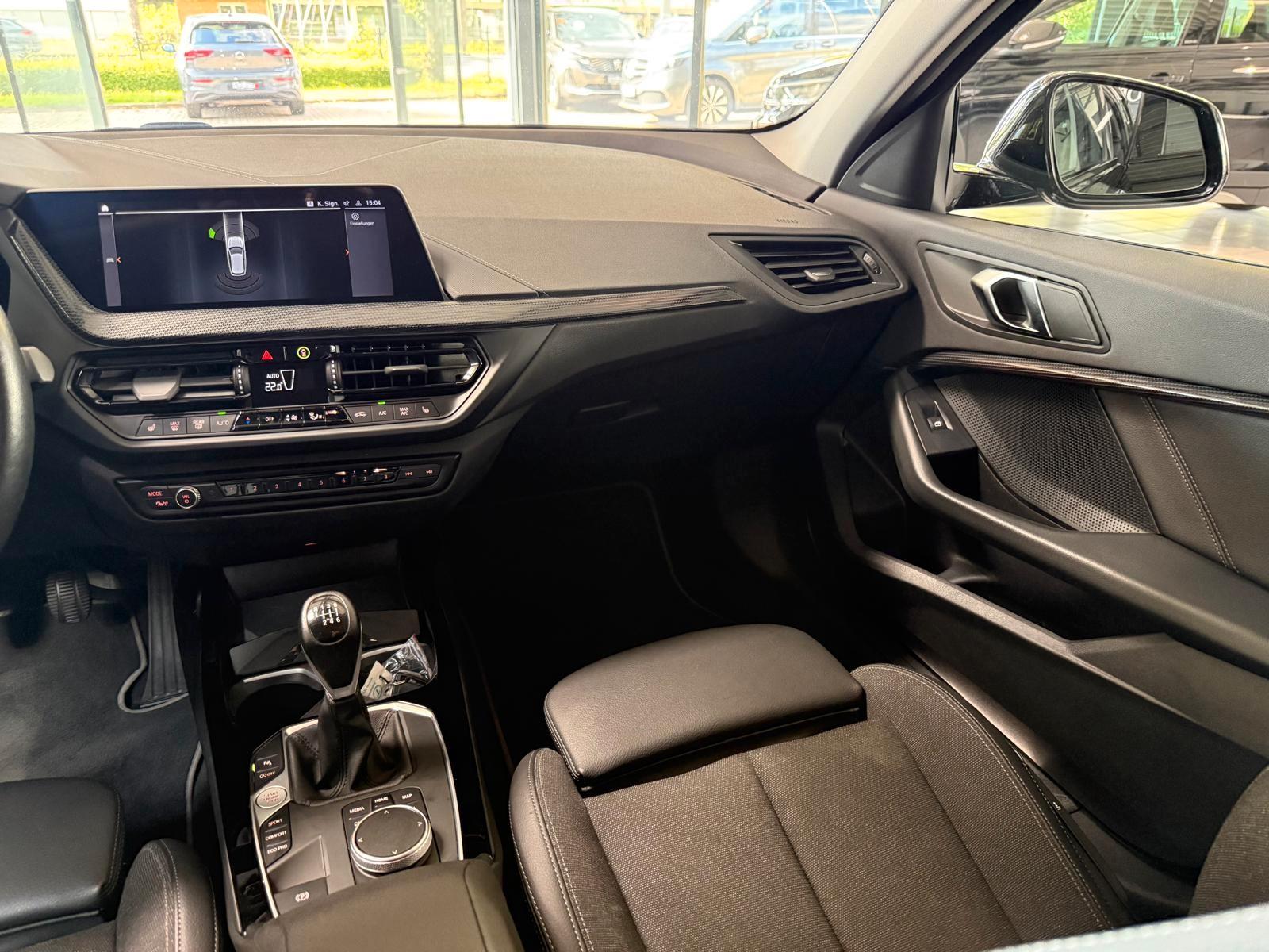 BMW 116 i Sport Line /LED / Live Cockpit /, миниатюра 26