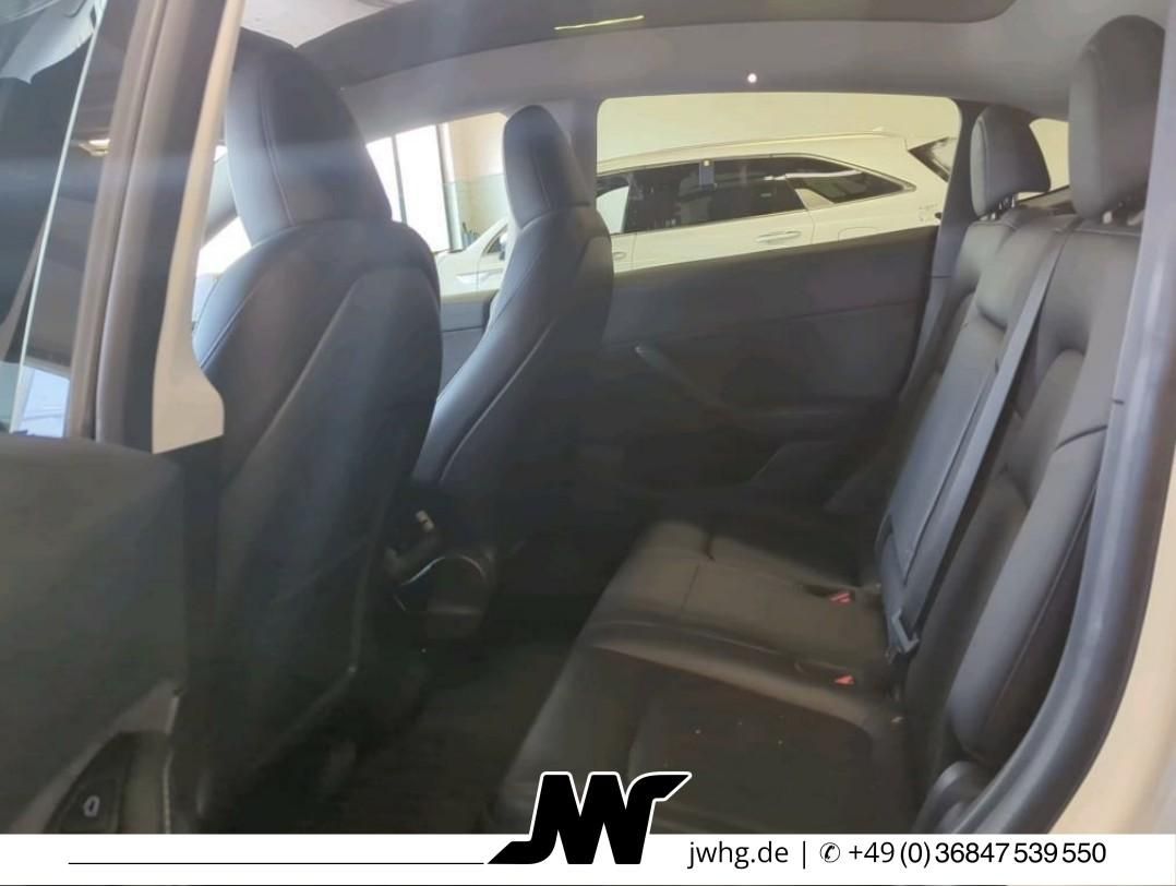 Tesla Model Y RWD Autopilot3 Pano Wärmepumpe 4xShz ACC foto 9