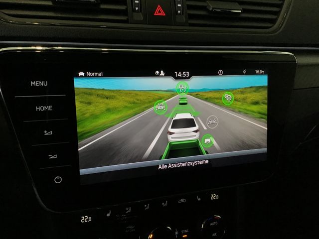 Fahrzeugabbildung Skoda Superb Combi 2.0 TSI SportLine 4x4/Navi/ACC/AHK