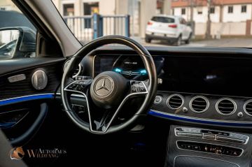 Mercedes E 300 - 8