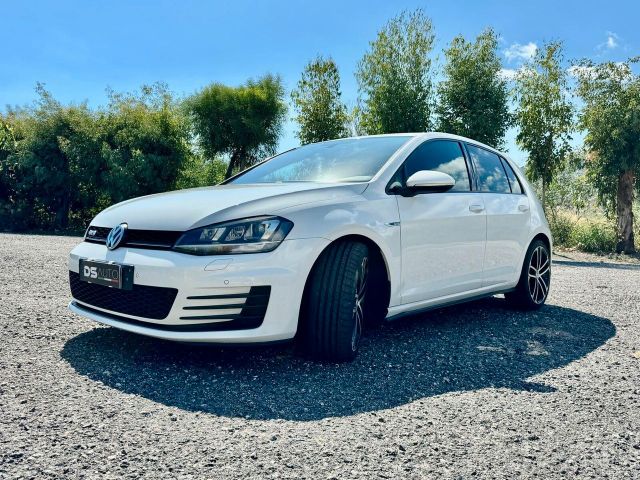 Volkswagen VOLKSWAGEN GOLF GTD 2.0 TDI 184 CV DSG ANNO 2016