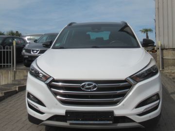 Hyundai TUCSON - 2