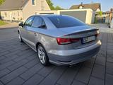 Audi A3 2.0 TDI S tronic sport Keyless AHK Standhzg. - Audi A3: TDI Tronic