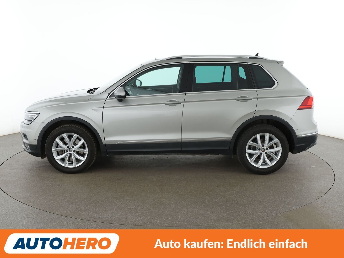 Volkswagen Tiguan 2.0 TSI 4Motion BlueMotion Tech*NAVI*ACC* imagem 3