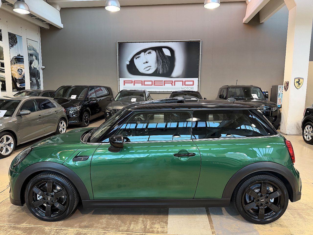 MINI Mini 3 Porte Cooper S Classic 2.0 Auto - LED - 1 imagem 2