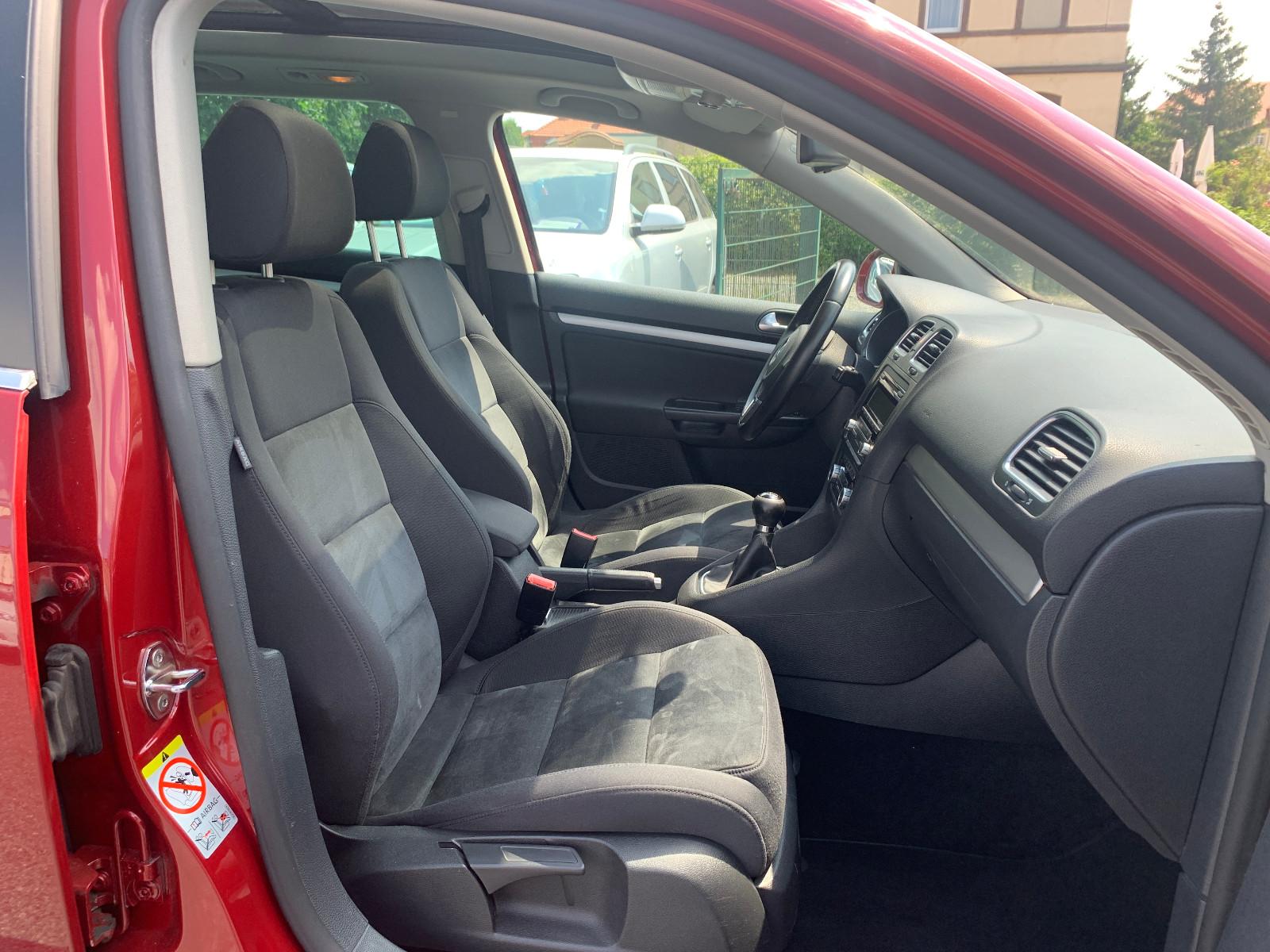 Volkswagen Golf 2010 — photo 12