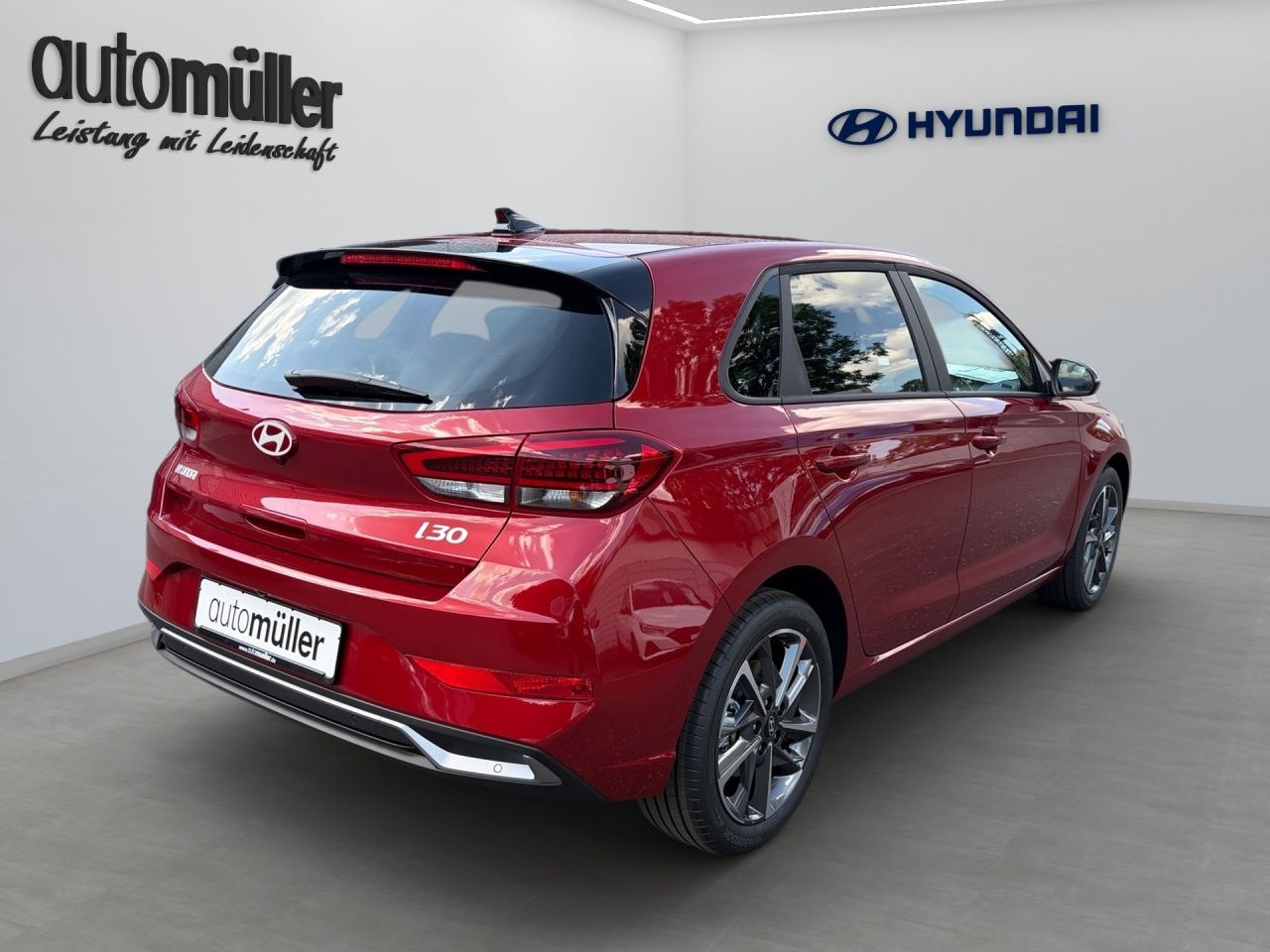 Fahrzeugabbildung Hyundai i30 TREND 2xKlima ACC AUT DynLicht Kam. KeyLess
