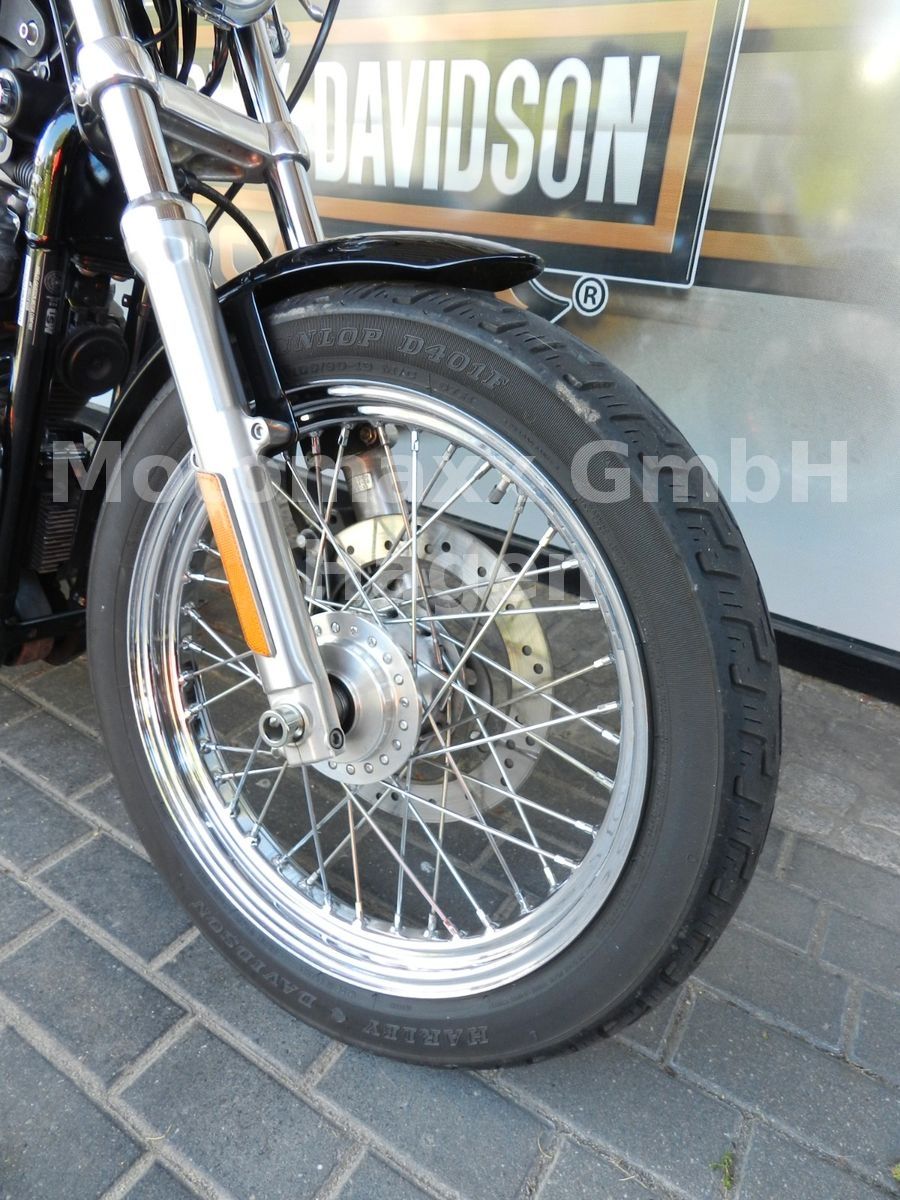 Fahrzeugabbildung Harley-Davidson Sportster 883 Low mit Kess-Tech etc.