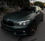 BMW 120i Baureihe ,BBS,LED,E-SITZE,NAVI,PDC,GARANTIE - silberne BMW 120
