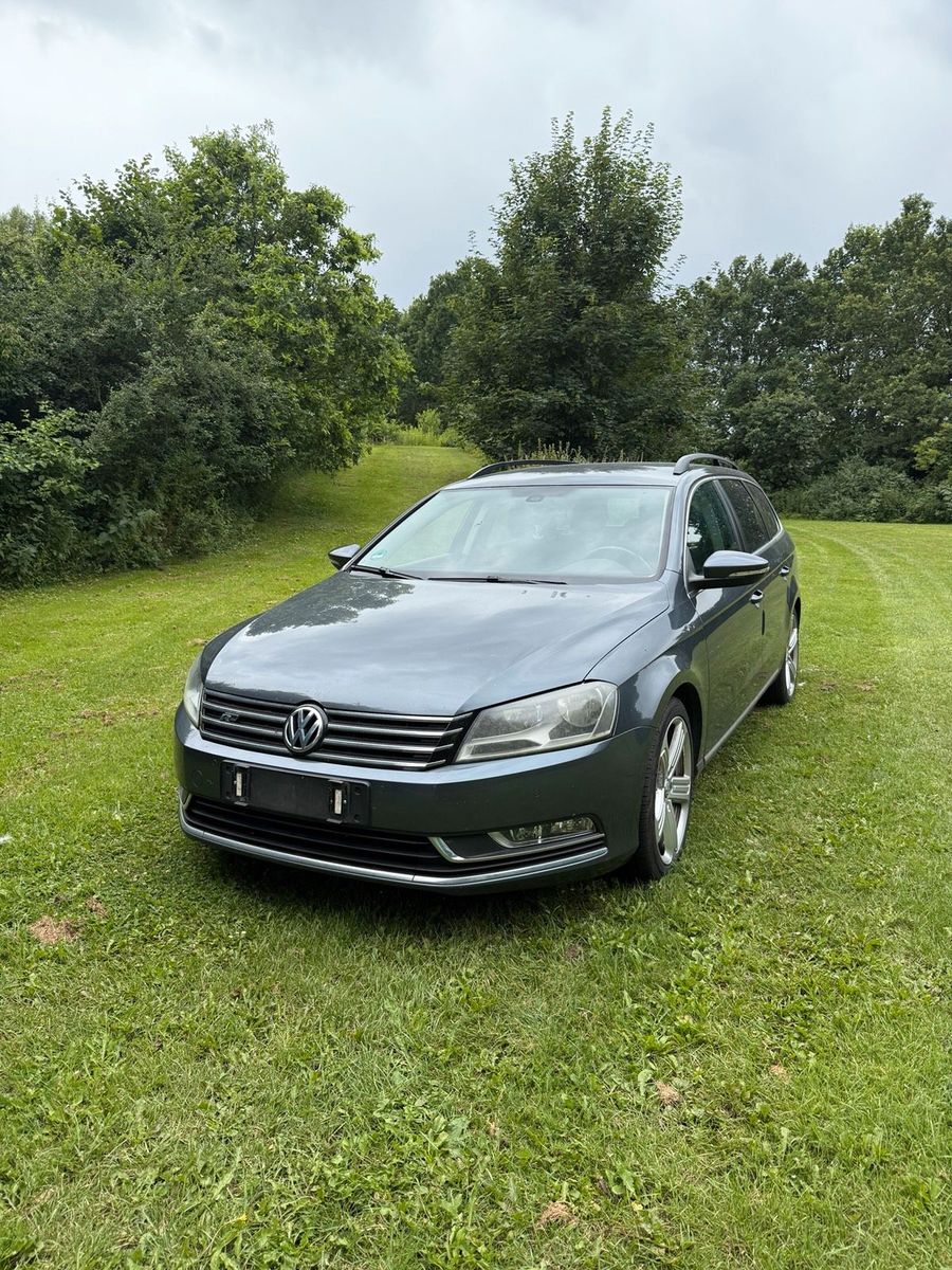 VW VW Passat B7 2.0 Diesel , R-Line , 18 Zoll -