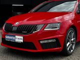 Skoda Octavia Combi RS 245 PS LED/ PDC/ Garantie - Skoda Octavia mit Benzin-Antrieb: RS