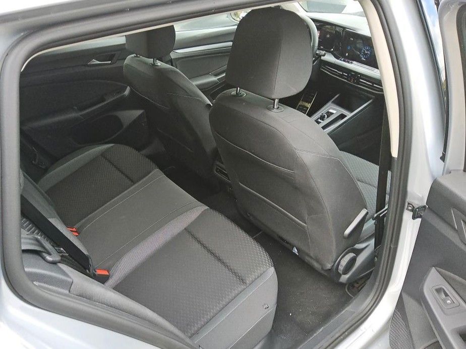 Volkswagen Golf - Bild 9