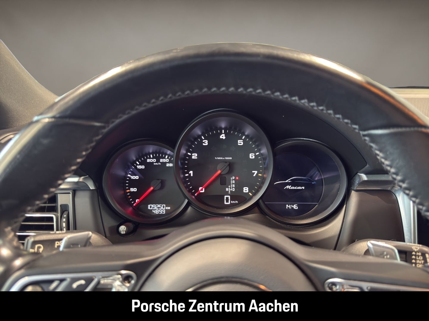 Porsche Macan Luftfederung PASM Approved Unfallfrei 20z foto 16