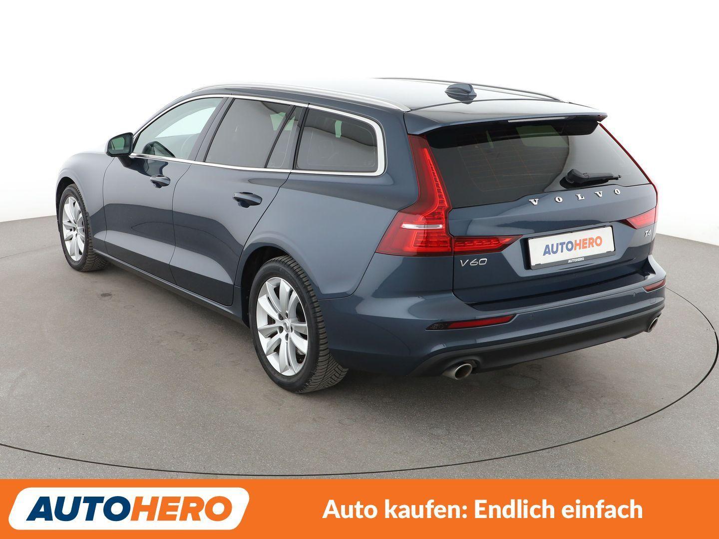 Volvo V60 2.0 T4 Momentum Pro Aut*NAVI*LED*TEMPO*PDC*