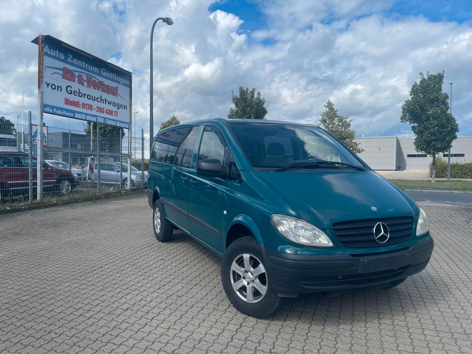Mercedes Mercedes-Benz Viano 2.0 CDI 4MATIC lang Automatik,