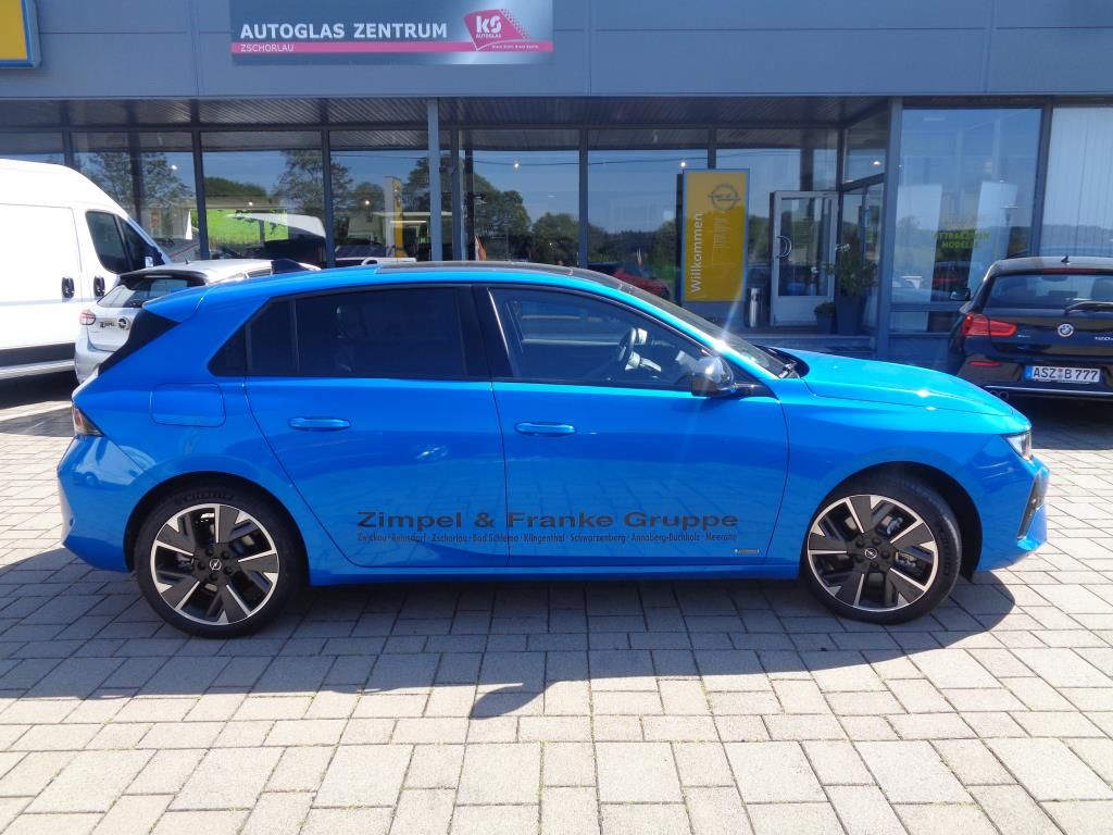 Autohaus Zimpel - Opel Astra Electric GS Schiebedach+LED+Carplay+Sitzhe - Bild 4 Autohaus Zimpel - Opel Astra Electric GS Schiebedach+LED+Carplay+Sitzhe - Bild 4