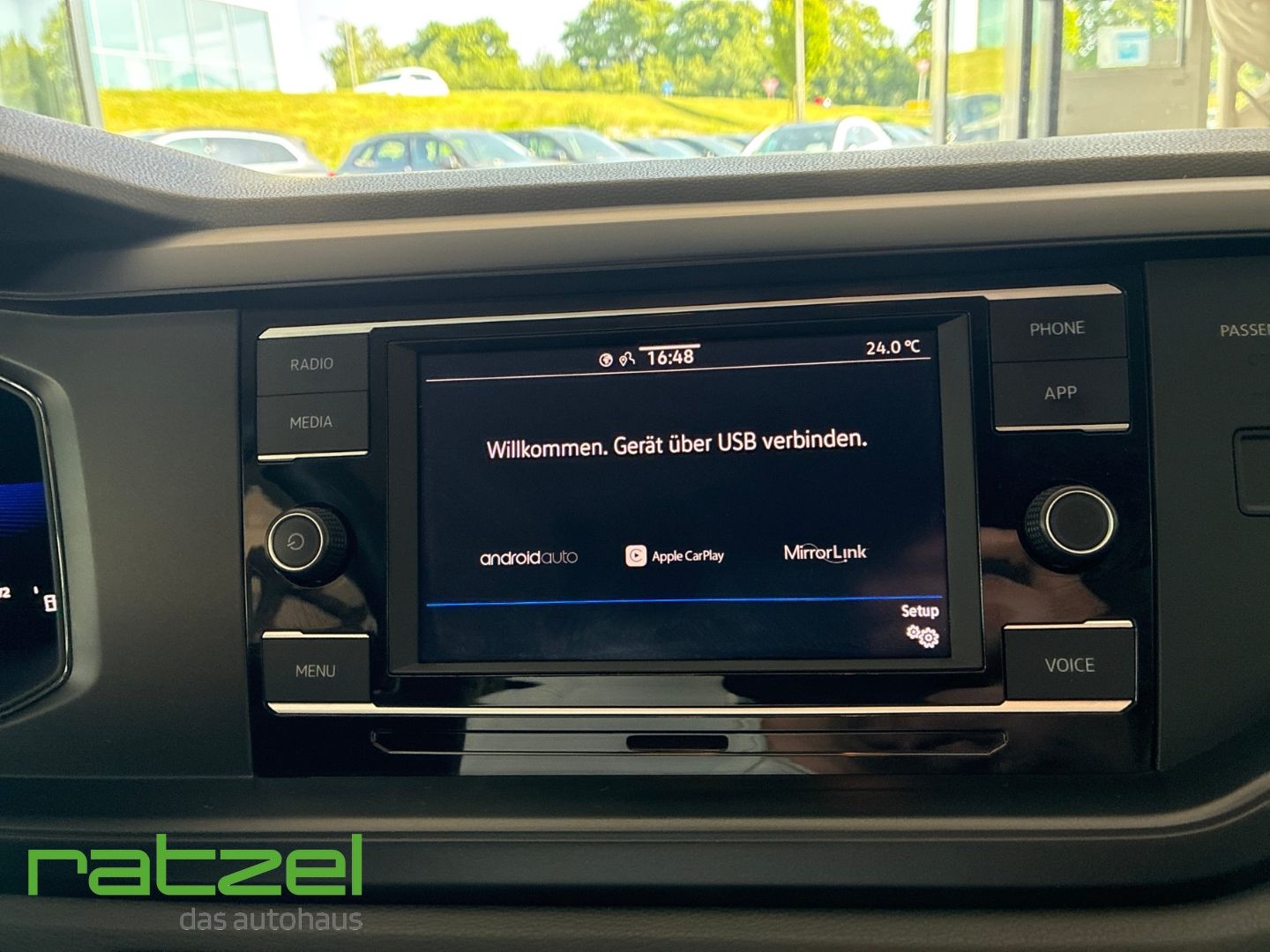 Fahrzeugabbildung Volkswagen Polo 1.0 5-Gang Digitales Cockpit + LED