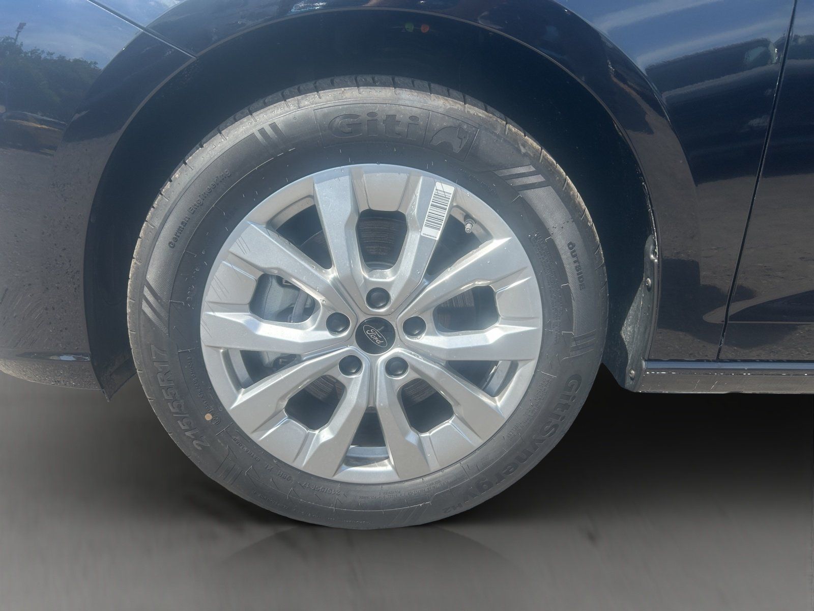 Fahrzeugabbildung Ford Tourneo Connect Titanium L1 Automatik PDC Kamera