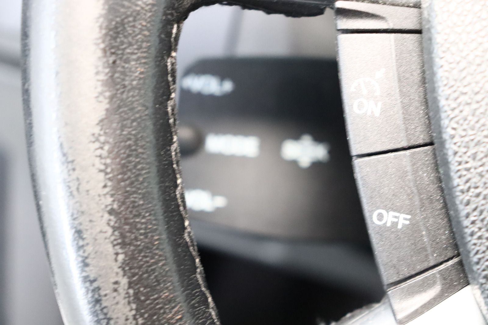 Fahrzeugabbildung Ford Focus 1.6 Ambiente HU/AU 05.26