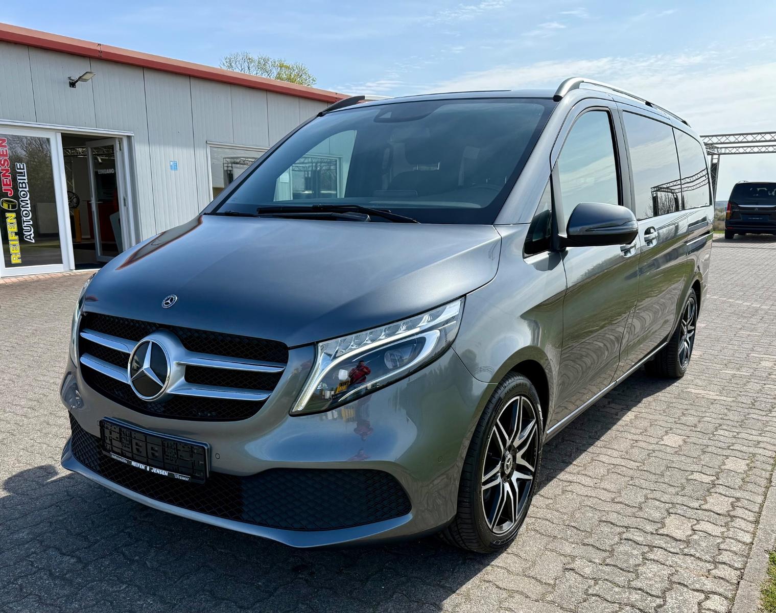 Mercedes-Benz V 250 EDITION lang/19"AMG/DISTRONIC/AHK/2xS.