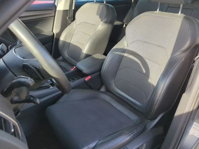 Fahrzeugabbildung SKODA Kodiaq 2.0 TDI DSG Style AHK NAV STANDHZG KAMERA