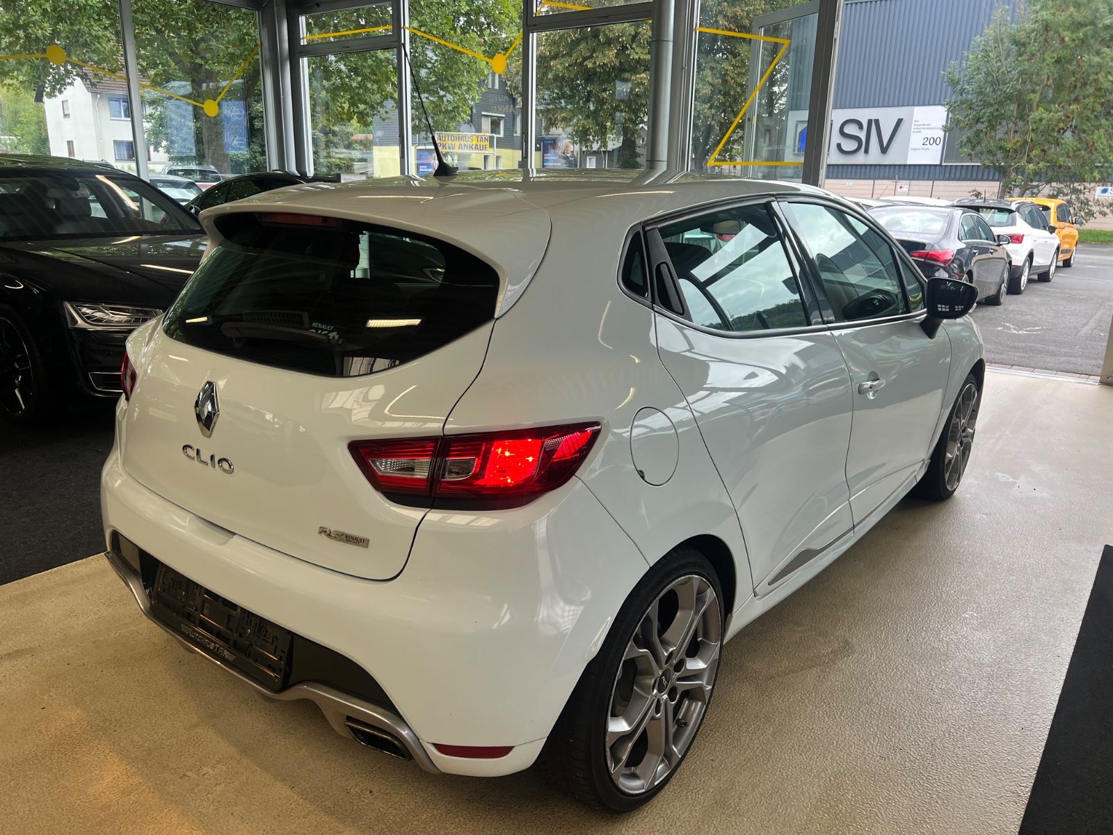 Fahrzeugabbildung Renault Clio IV RS Renault Sport