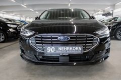 Fahrzeugabbildung Ford Focus Titanium X Turnier Automatik LED NAVI CAM