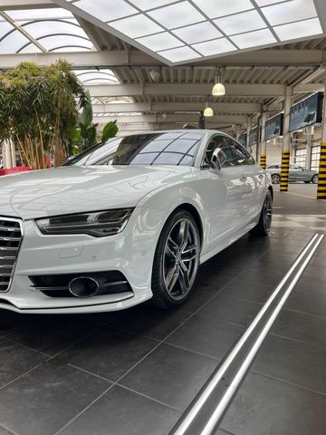 AUDI Audi S7 4,0 TFSI Quattro 21 zoll  voll Aus...