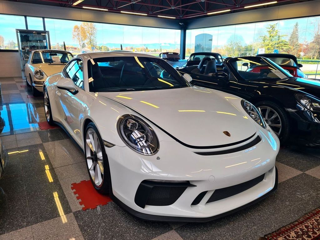 Image of Porsche 911