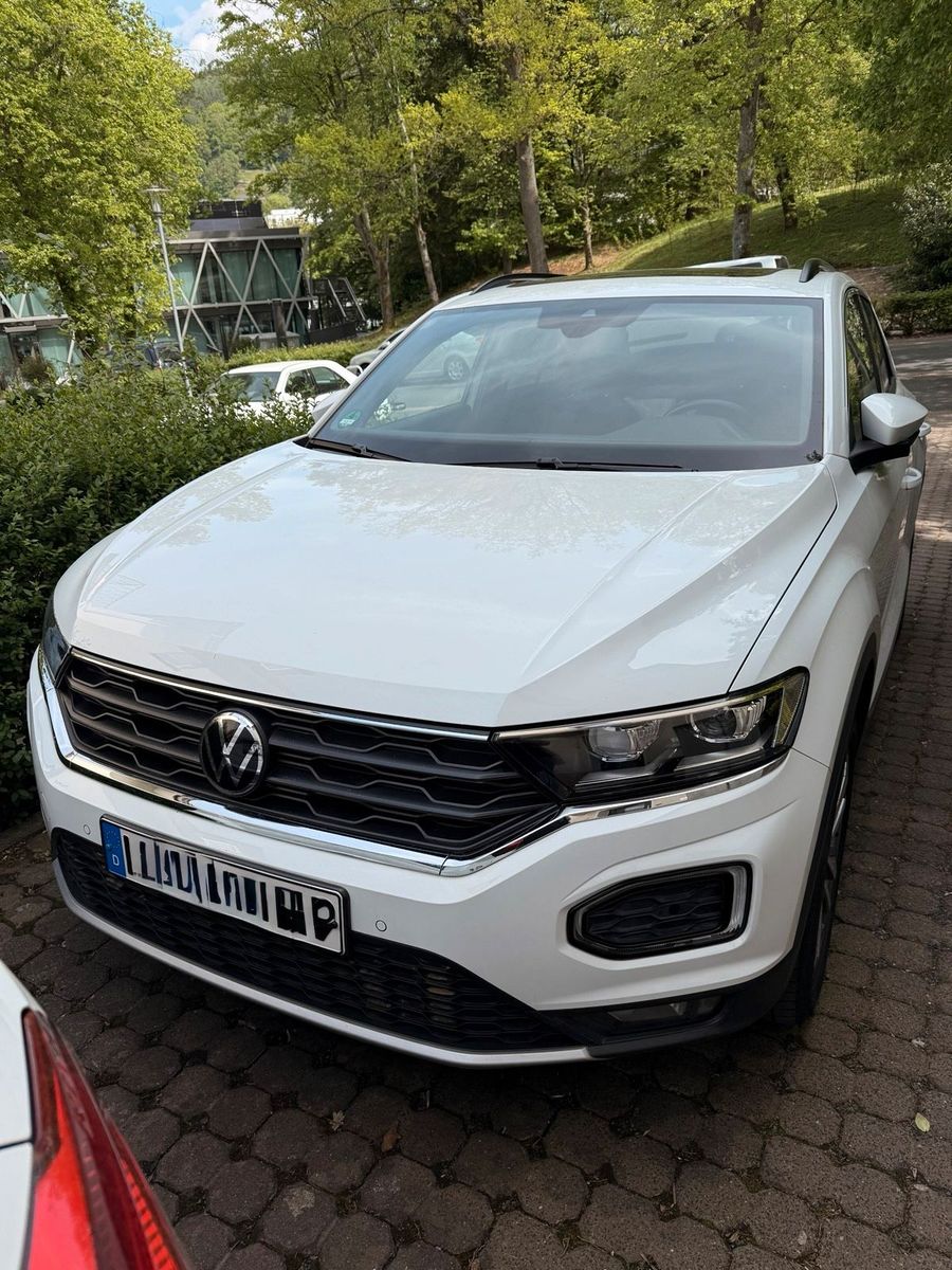 VW VW T-Roc 2.0 TDI SCR Active EZ 06/2021
