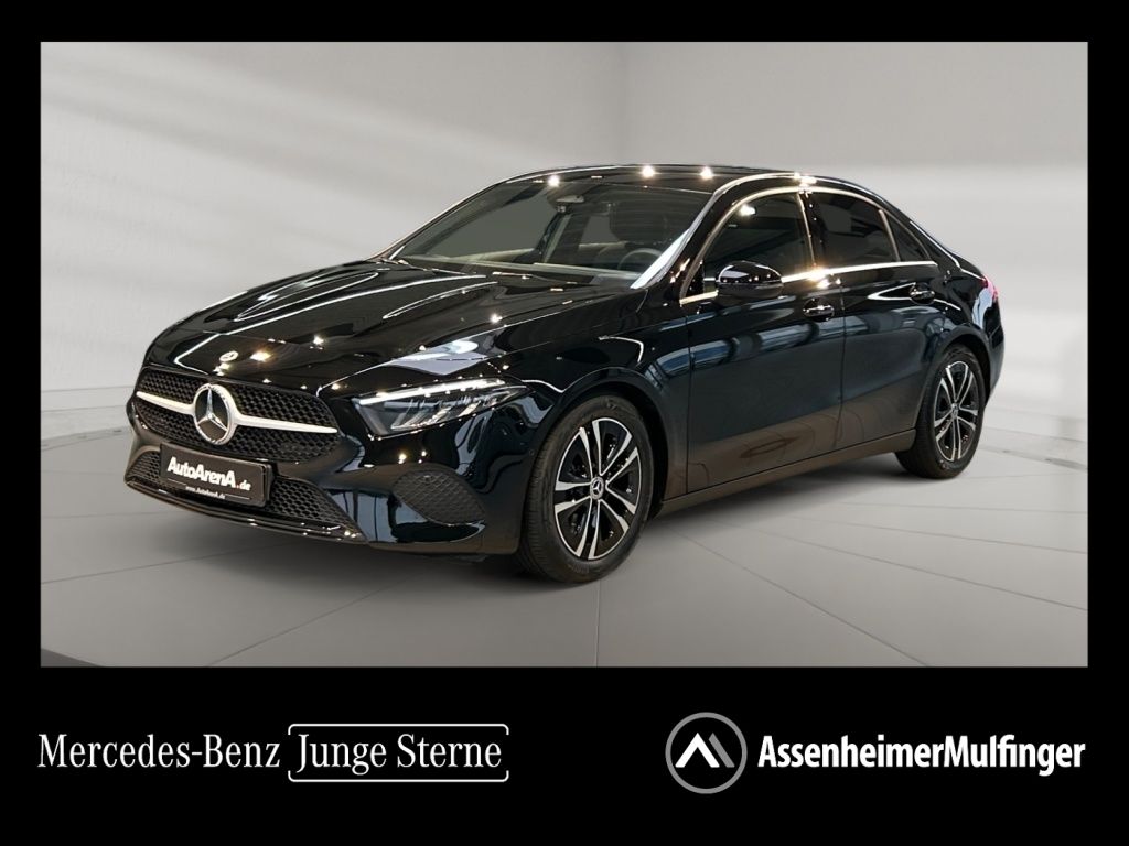 MERCEDES-BENZ A 220 4matic Limousine MBUX+Cam+LED+Navi+AUT+PTS