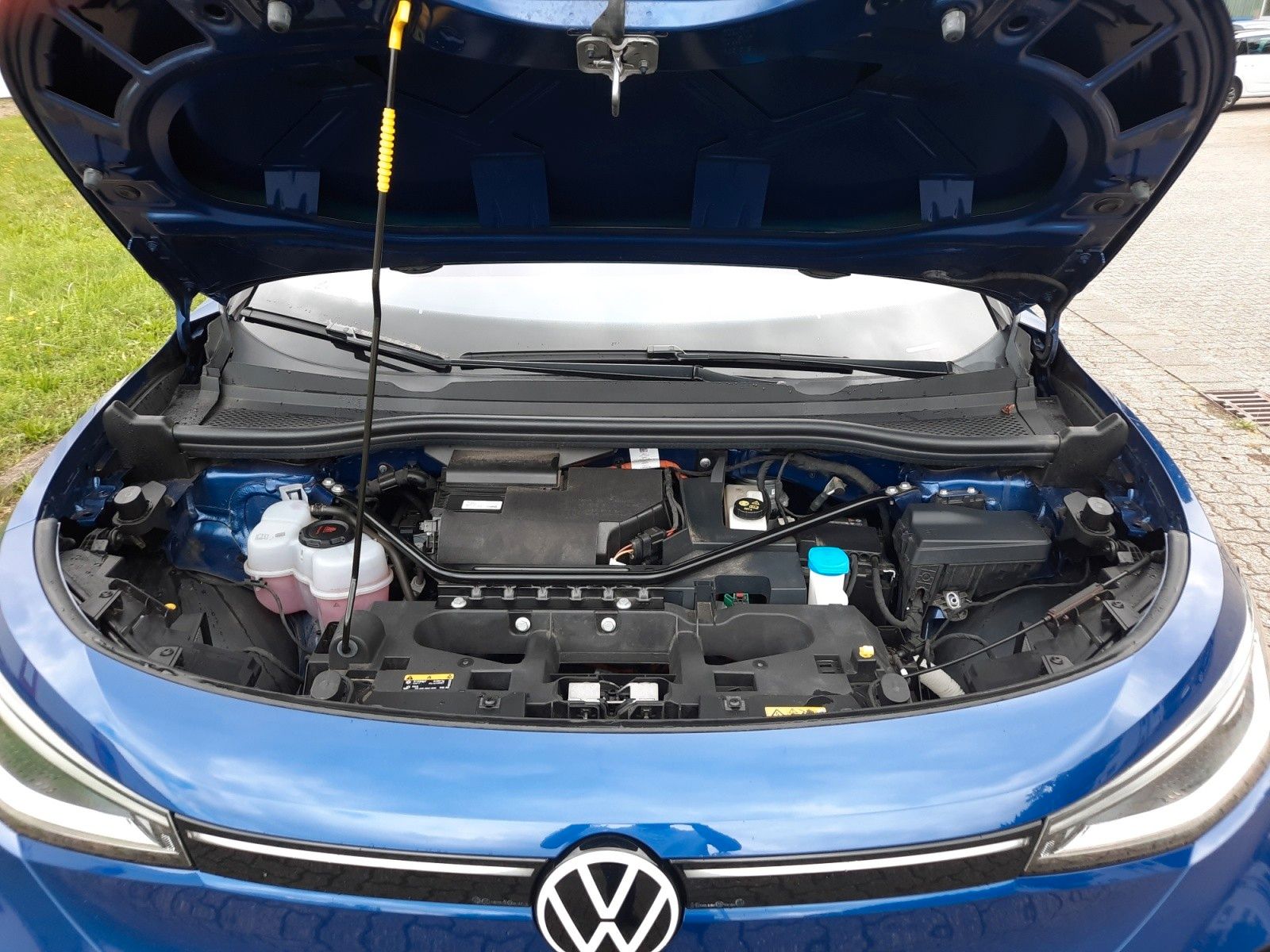 ID.4 Pro Performance 77 kwh  -FAHRSCHULFAHRZEUG-