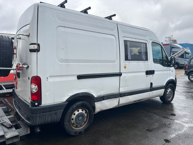 Fahrzeugabbildung Renault Master Camper
