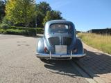 Renault Oldtimer, R4 CV,  "Cremschnittchen" selten - Renault Oldtimer mit Benzin-Antrieb