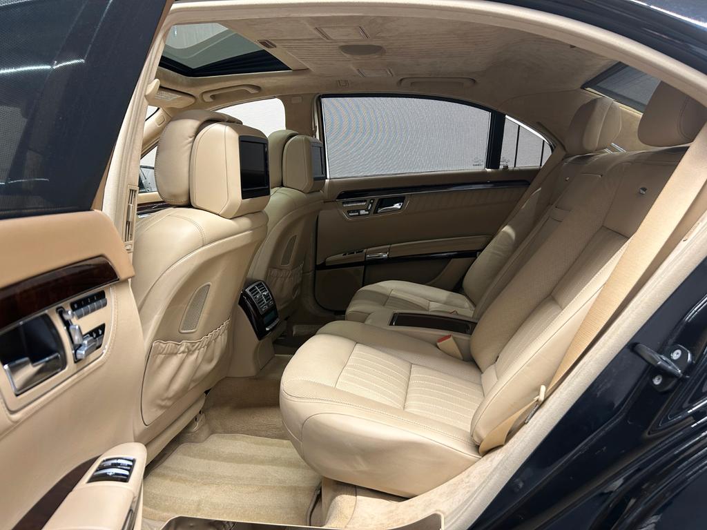 Mercedes-Benz S 600