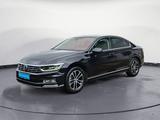 Volkswagen Passat Limousine 1.4 TSI DSG R-line BusinessP LE - Volkswagen Passat: R Line