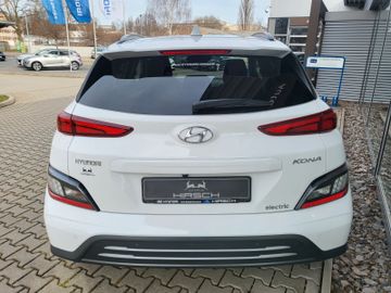 Fahrzeugabbildung Hyundai KONA Elektro TREND 100kw NAVI ASSI Wärmepumpe