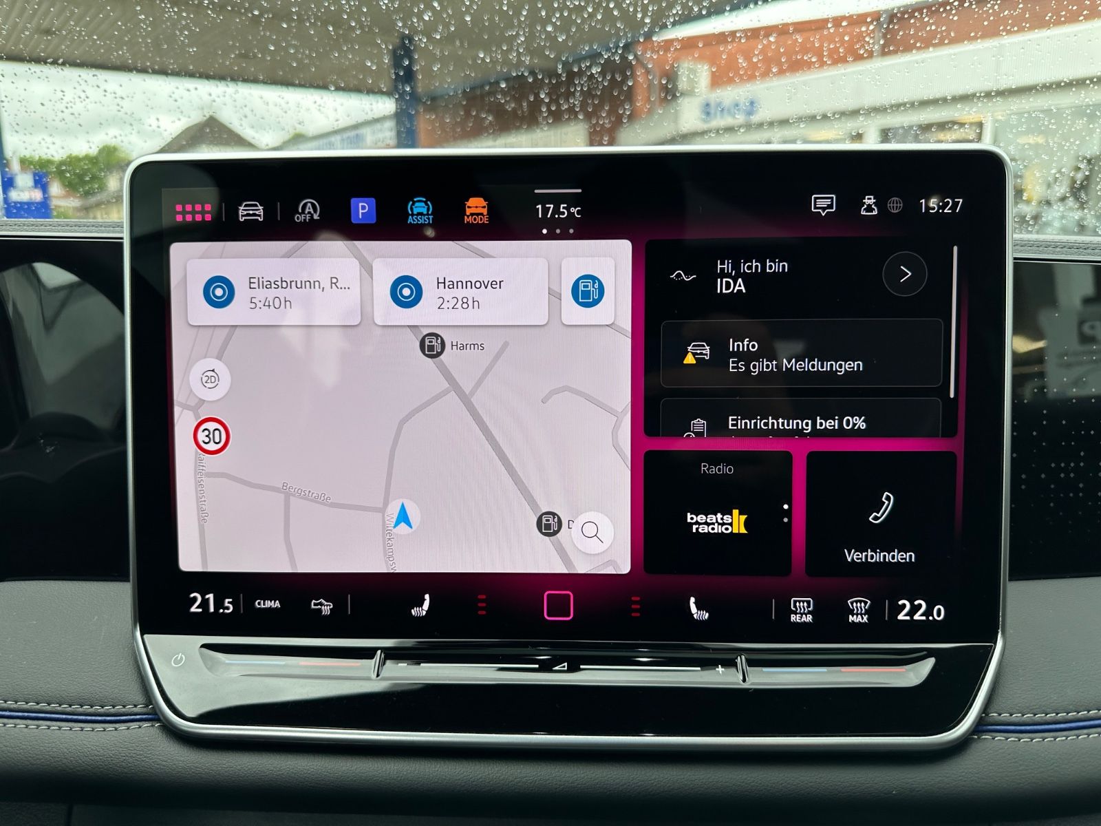 Fahrzeugabbildung Volkswagen Tiguan 2.0 TDI 4M R-Line Pano/AHK/ACC/Navi