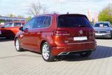 Volkswagen Golf Sportsvan VII 1.5 Highline LED Navi AHK PDC - Volkswagen Golf mit Benzin-Antrieb: Van