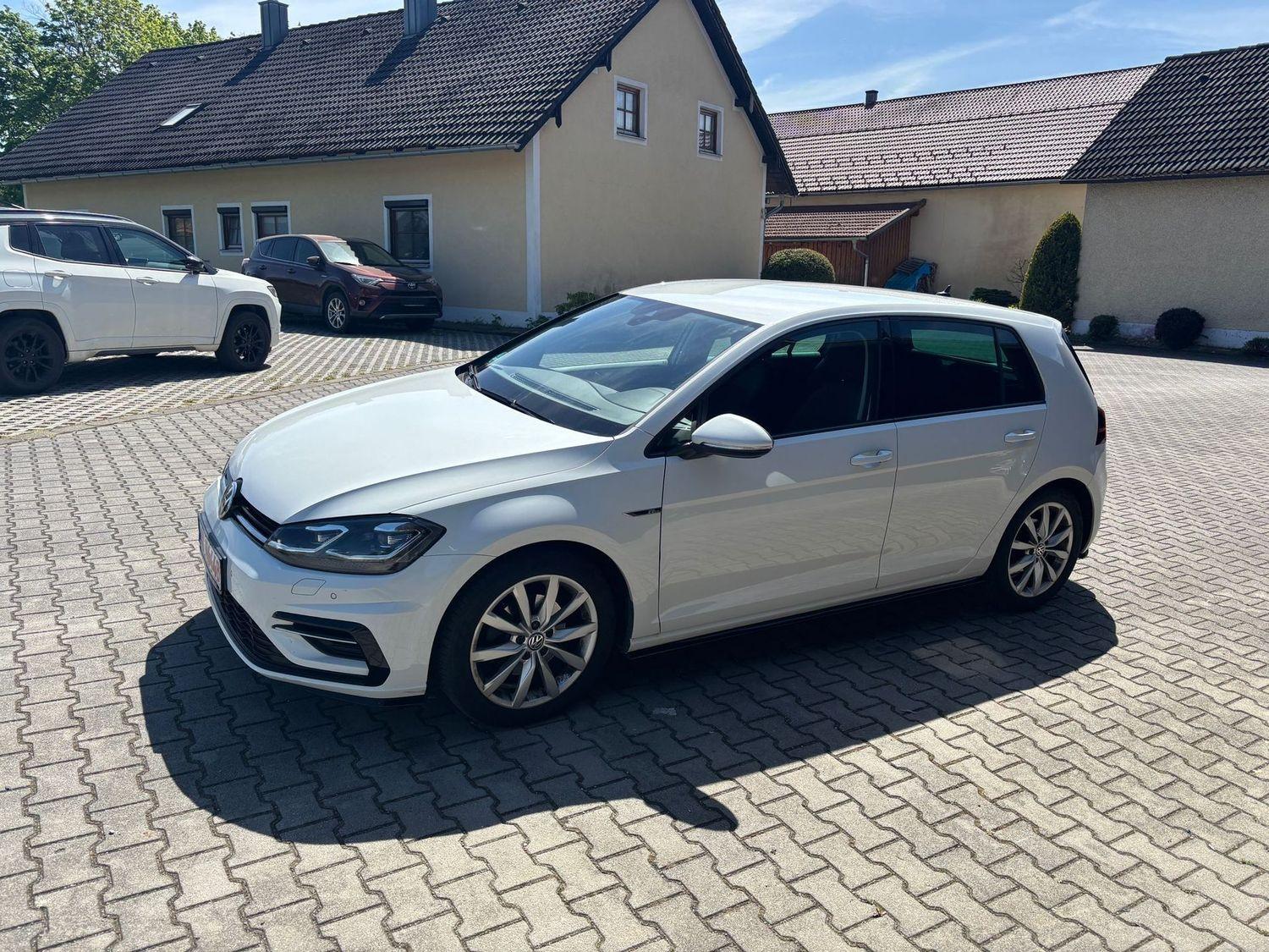Volkswagen Golf Highline  R-Line, Allrad, Automatik, Standh