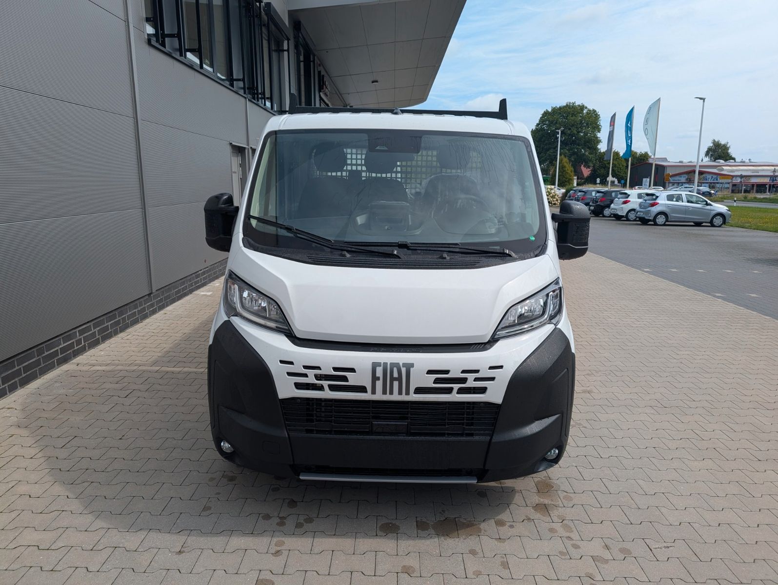Fahrzeugabbildung Fiat Ducato Pritschenwagen 35 L4/L5 180 Multijet Maxi