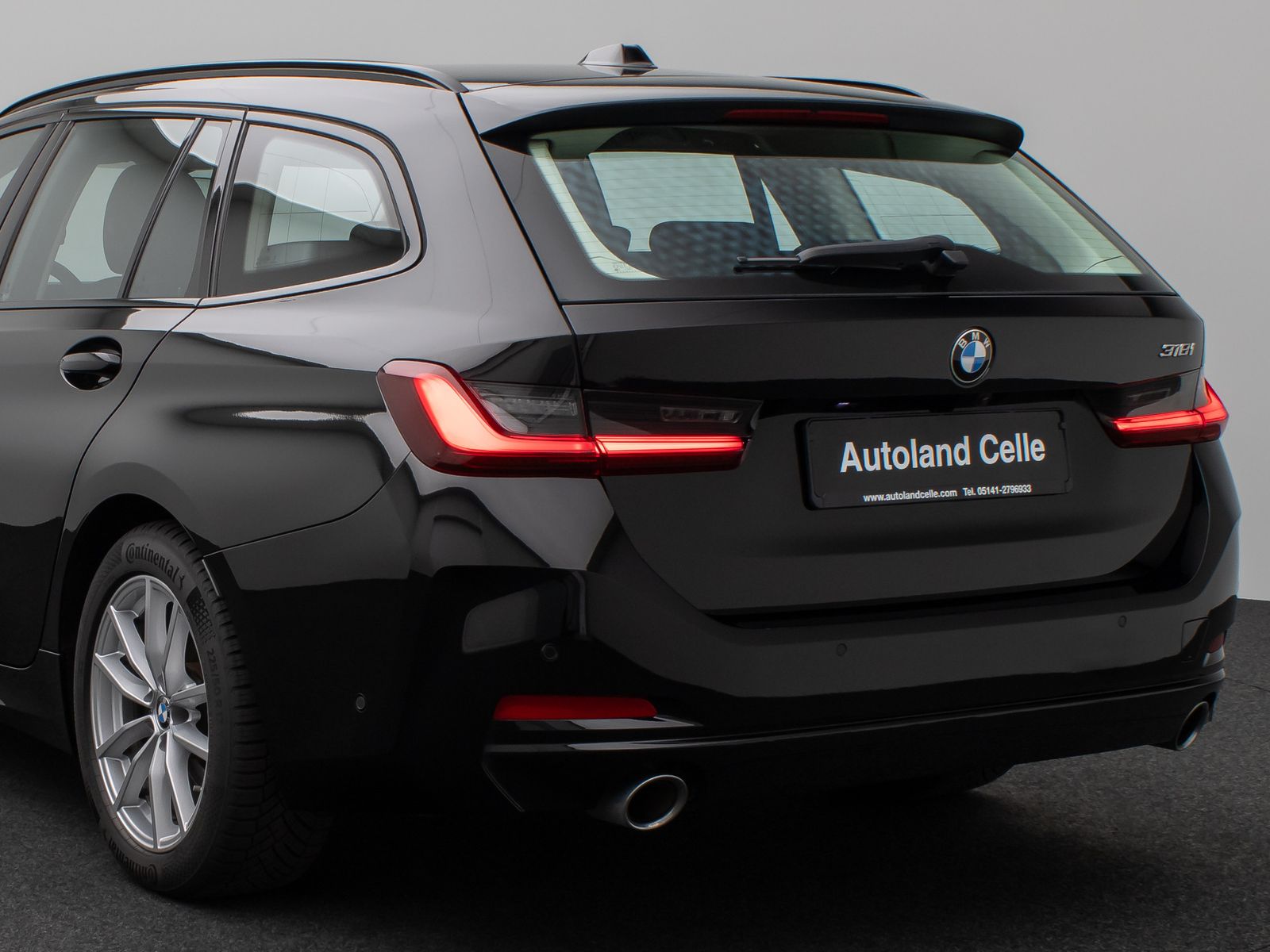 Fahrzeugabbildung BMW 318i Kamera DAB Sportlenkrad CockPit+ Alarm LED