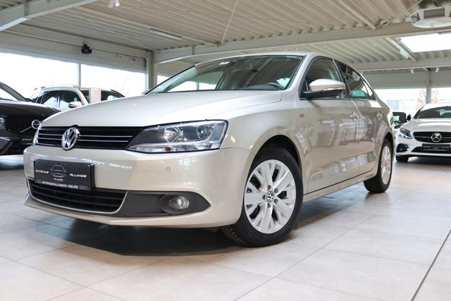 Volkswagen Jetta 2.0 TDI Life 103 kW (140 PS), Autom. 6-...