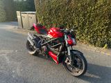 Ducati Streetfighter 1098 - DUCATI 1098