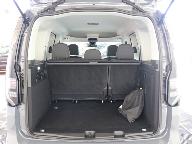 Volkswagen Caddy eHybrid DSG LED APP ACC SIDE ASSIST AHK