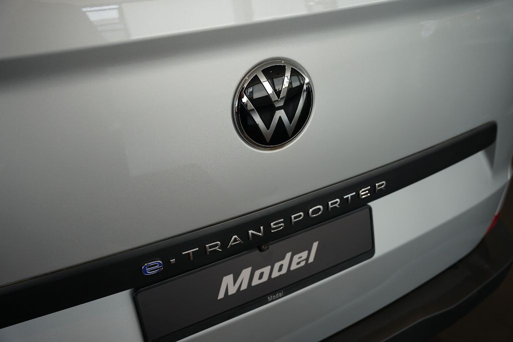 VW e-Transporter Kasten KR | 2x Schiebetüre | Klima VW e-Transporter Kasten KR | 2x Schiebetüre | Klima