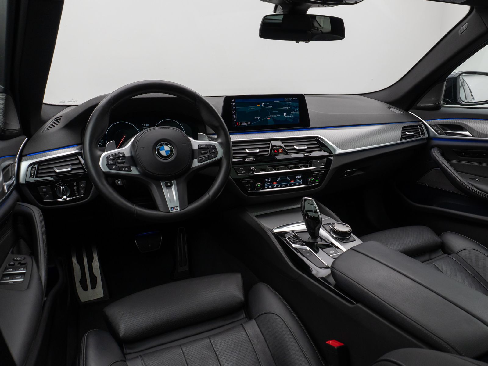 Fahrzeugabbildung BMW 540d xD M Sport Panorama 360°HUD SoftCl Massage